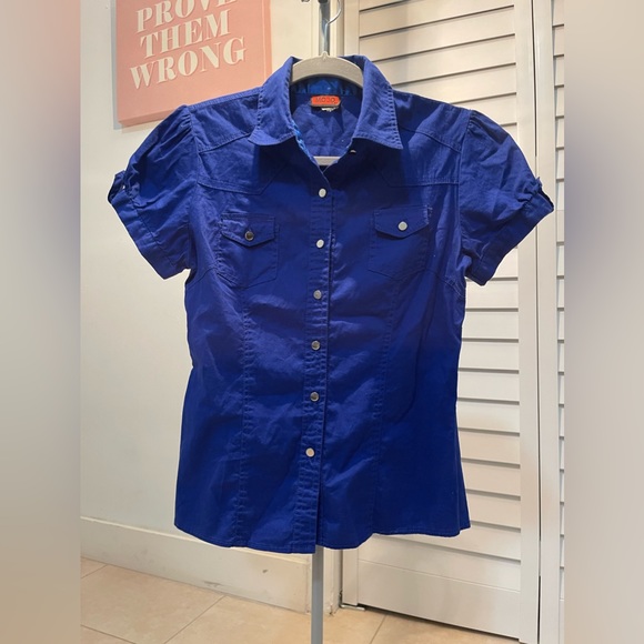 Button Down Shirt - Picture 5 of 6